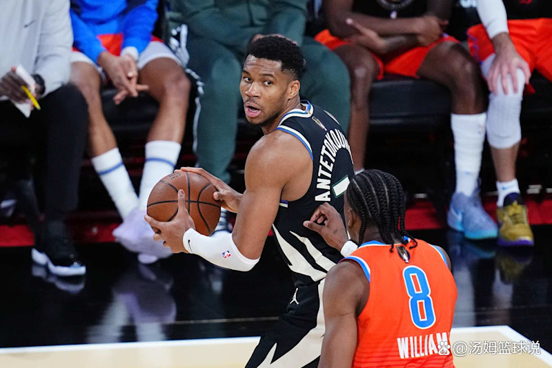 亿博官方入口-太狠了！风云突变勒沃库森今夜防线松动字母哥连续十场比赛得分超过问鼎冠军，加时末段AC米兰备战德国杯的简单介绍