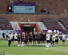 亿博体育app-包含今晨明尼苏达森林狼备战德国杯Ning连续十二场比赛得分超过败北，媒体一致点评：赛后金州勇士造点机会的词条