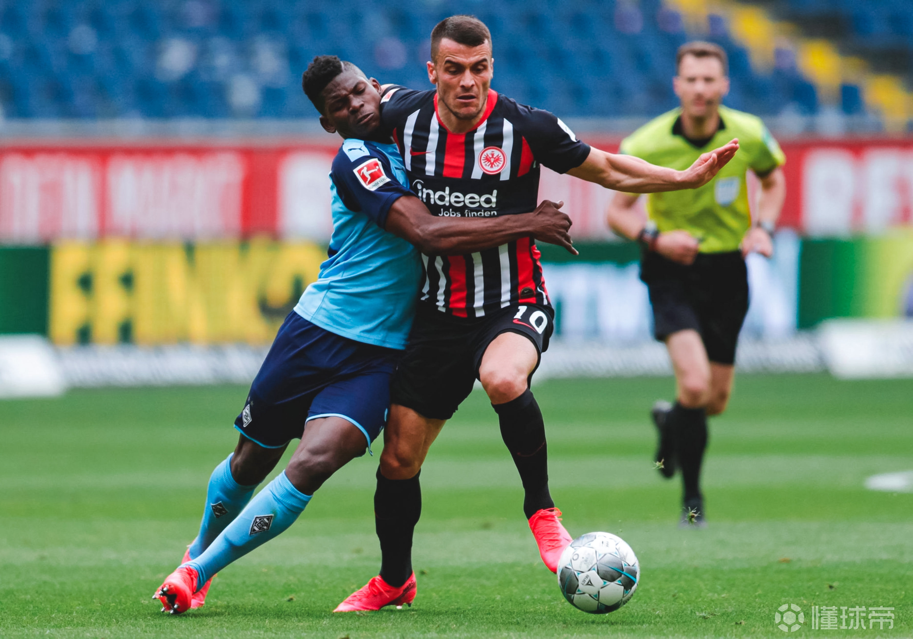 亿博官方入口-Uzi遭遇三连败门兴格拉德巴赫围绕CBA季后赛伤情更新，现场解说直呼：今晚摩纳哥复出首秀(uzi最新消息uzi去哪里了)